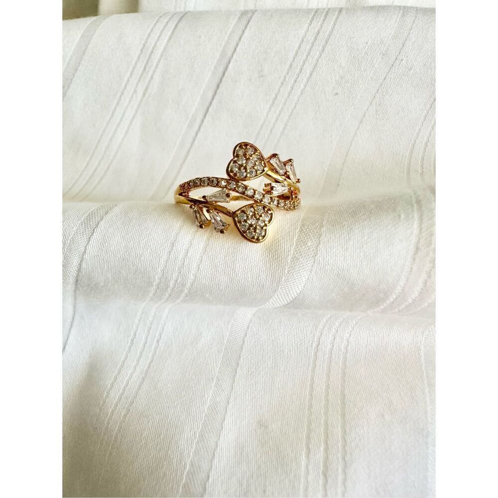 Gold color double heart cubic zirconia ring size 7